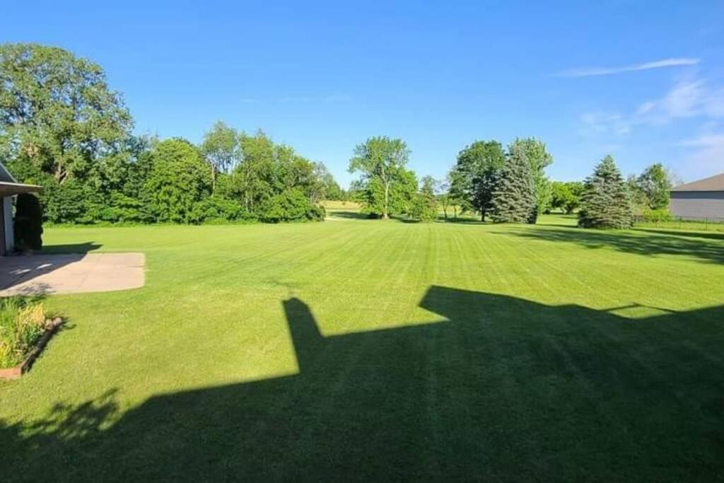 House On Grass Runway With Fly-In/Fly-Out Access Villa Tecumseh Luaran gambar