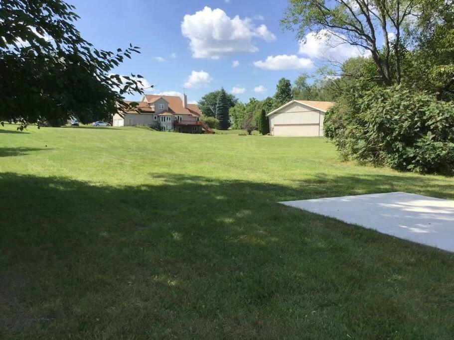 House On Grass Runway With Fly-In/Fly-Out Access Villa Tecumseh Luaran gambar